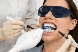 Albirea dintilor cu Pola Office