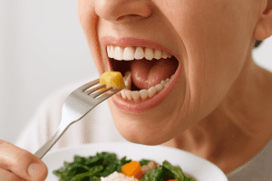 Cum mananc cu proteza dentara?