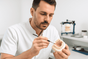 Exercitarea profesiei de tehnician dentar